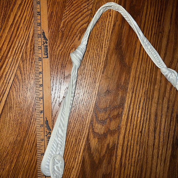 3/$10 Aeropostale Tan Cotton Design Messenger Shoulder Crossbody Bag - Picture 13 of 13